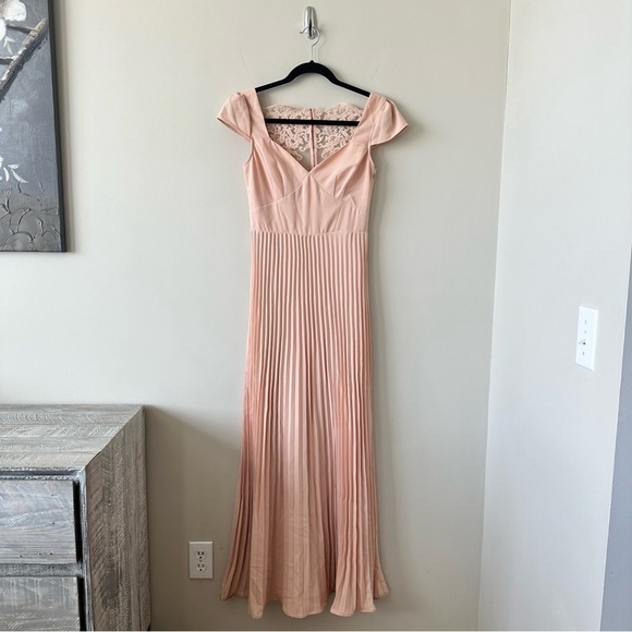 ASOS WEDDING Lace Back Pleated Maxi Dress In Nude- Size:4) - Picture 2 of 14